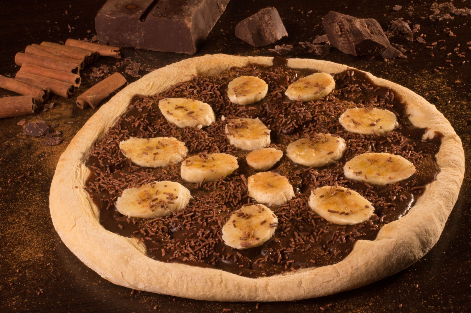 E na hora da sobremesa, Pizza de Chocolate e Banana! / GB Imagem