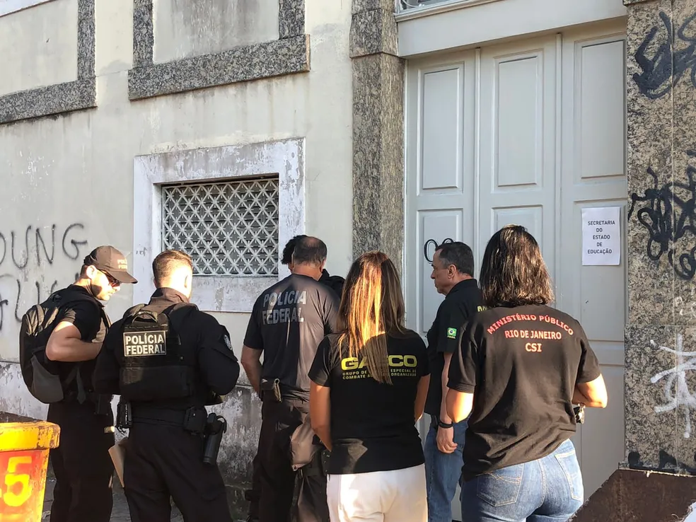 PF e Gaeco cumpriram mandado de busca e apreensão na sede da Secretaria Estadual de Educação. Foto: Divulgação 