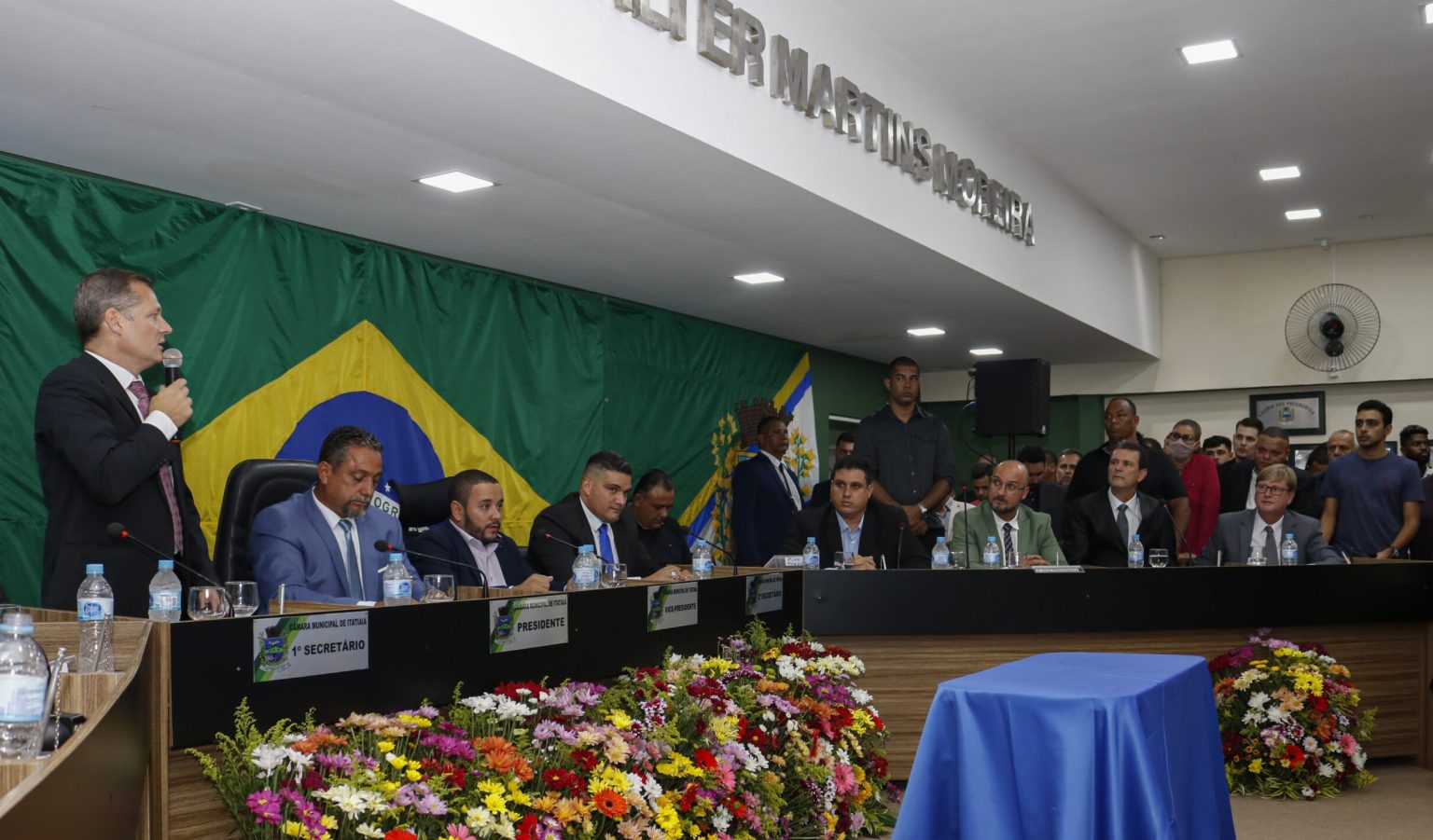 Com discurso de mudança Irineu Nogueira tomou posse no dia 1º de abril de 2022 - Divulgação/PMI