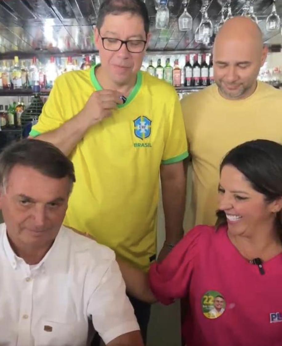 Jair Bolsonaro, a pré-candidata Penha Bernardes, o deputado federal Altineu Côrtes e o vice-presidente da TurisRio, Anderson Moura / Reprodução/Redes sociais