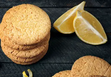 Que tal você preparar em casa deliciosos biscoitos? Experimento o Biscoito de Limão / GB Imagem 