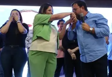 A pré-candidata Penha Bernades, apoiada pelo ex-prefeito André Mônica e outras lideranças/Foto: Reprodução/Redes sociais