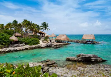 O litoral do México ainda oferece mais. O Caribe Mexicano pertence a um mundo totalmente diferente, com os hotéis mais luxuosos do mundo / GB Imagem